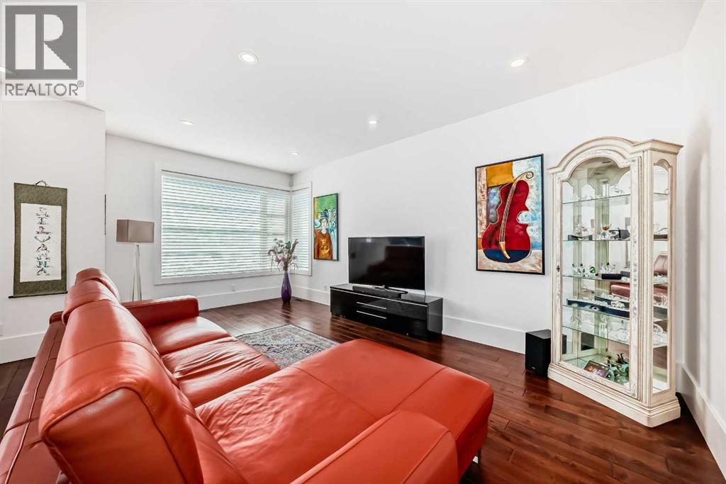 2412 28 Avenue Sw, Calgary, Alberta  T2T 1K9 - Photo 14 - A2304120