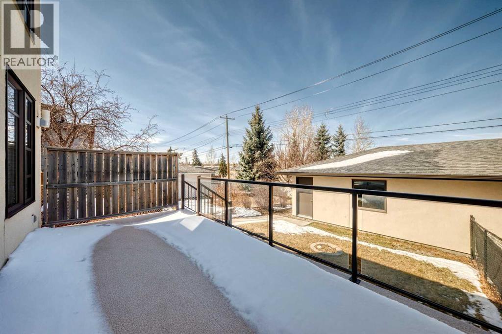 2412 28 Avenue Sw, Calgary, Alberta  T2T 1K9 - Photo 9 - A2304120