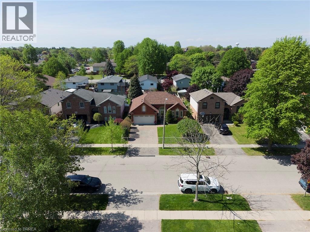 25 Maplecrest Lane, Brantford, Ontario N3R 7T9 - Photo 4 - 40831531