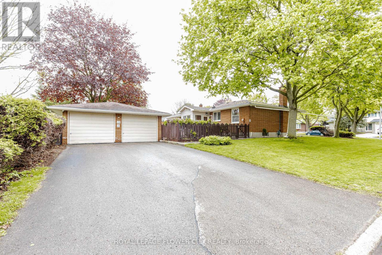 15 Cumberland Crescent, London North, Ontario  N5X 1B7 - Photo 3 - X13148108
