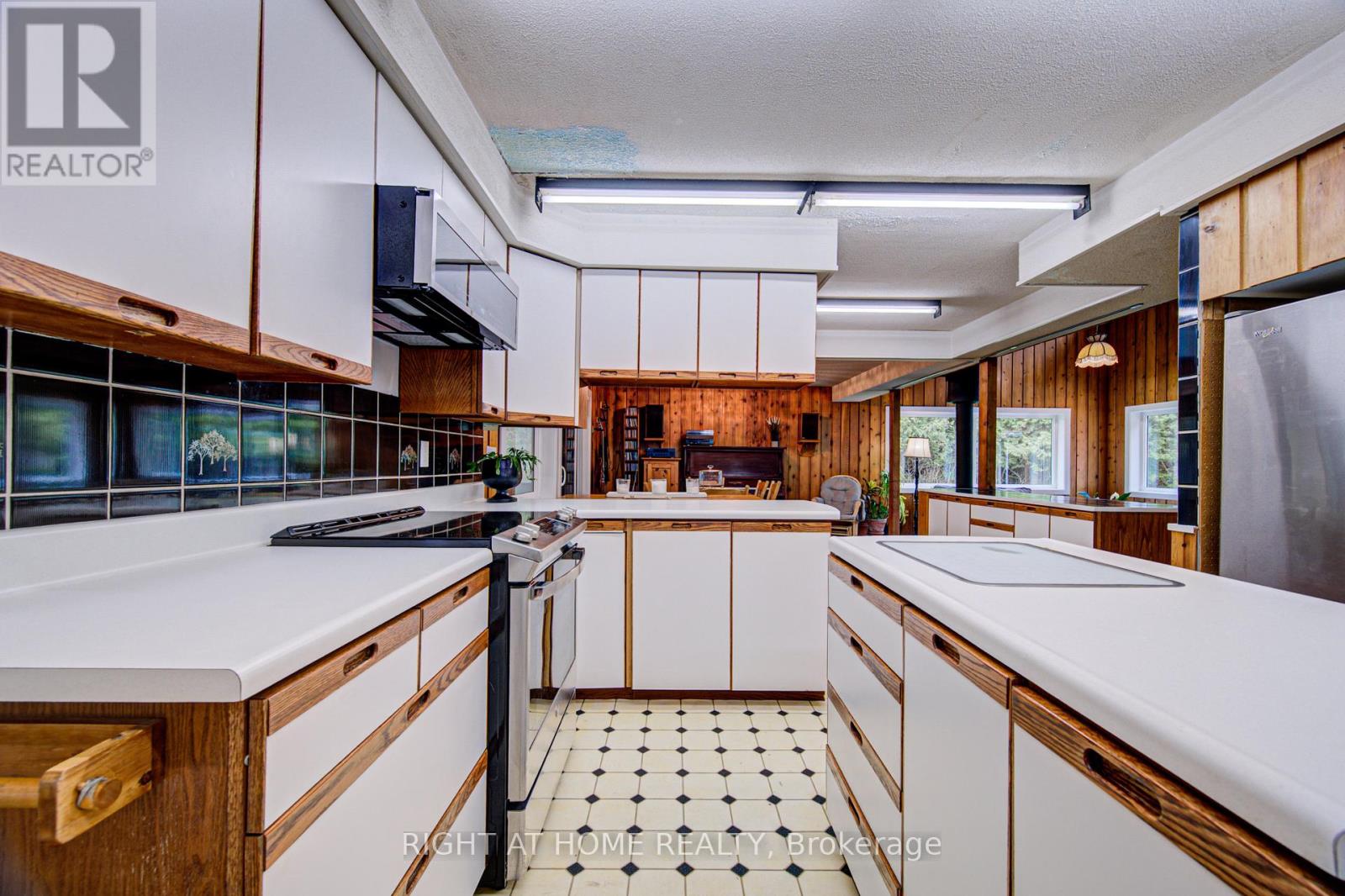 536 11th Con Road E, Hamilton, Ontario  L8B 1J1 - Photo 21 - X13148142