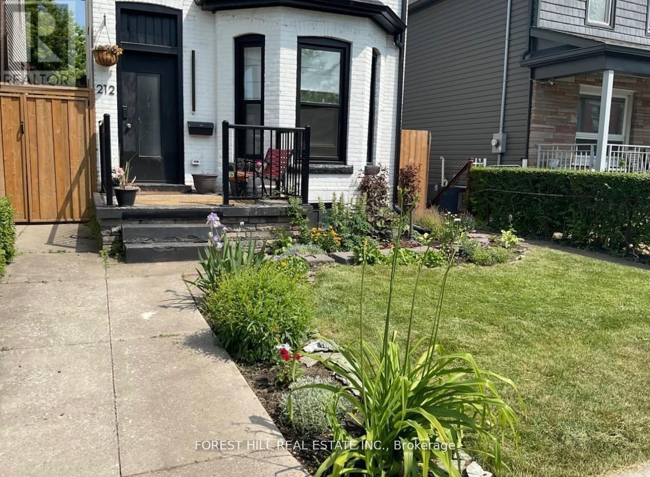 212 Gibson Avenue, Hamilton, Ontario  L8L 6K1 - Photo 3 - X13148302
