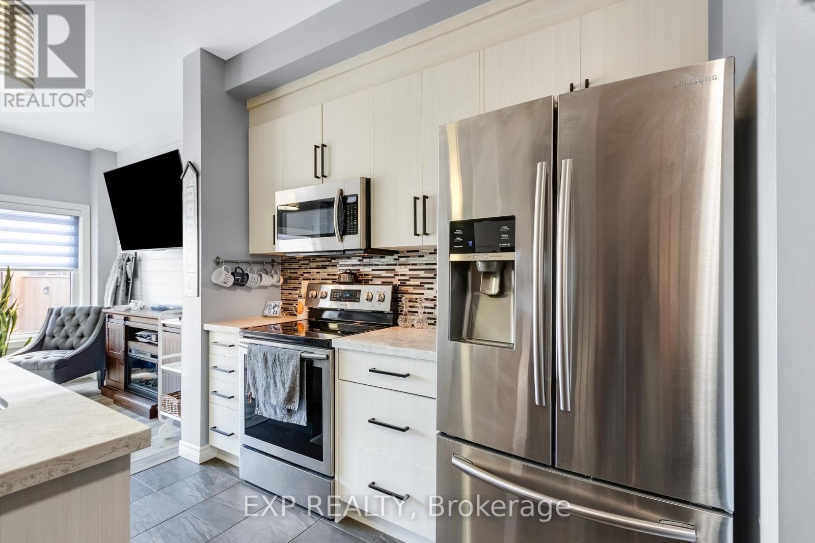 688 Dunn Avenue, Hamilton, Ontario  L8H 6M6 - Photo 12 - X13148336