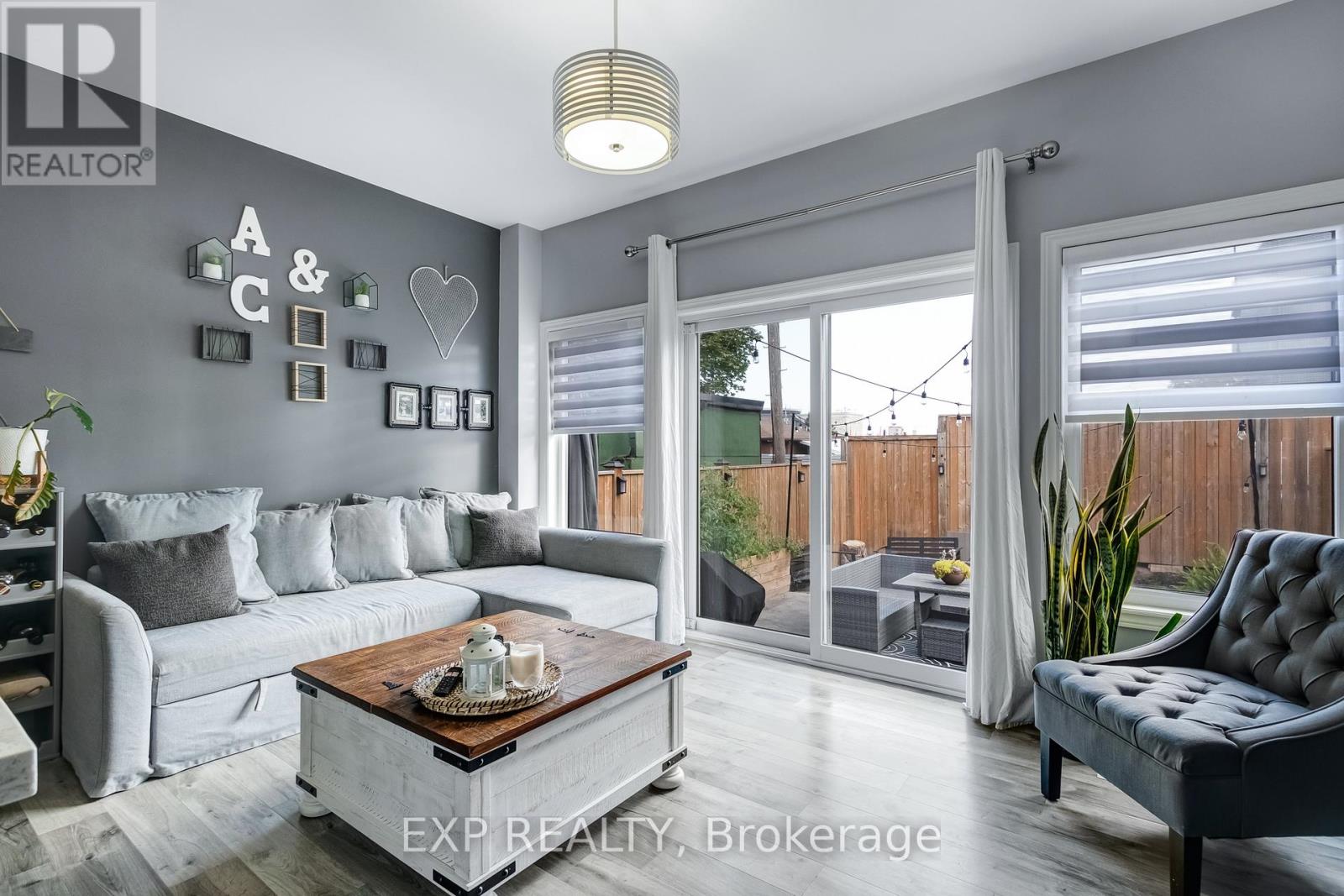 688 Dunn Avenue, Hamilton, Ontario  L8H 6M6 - Photo 4 - X13148336