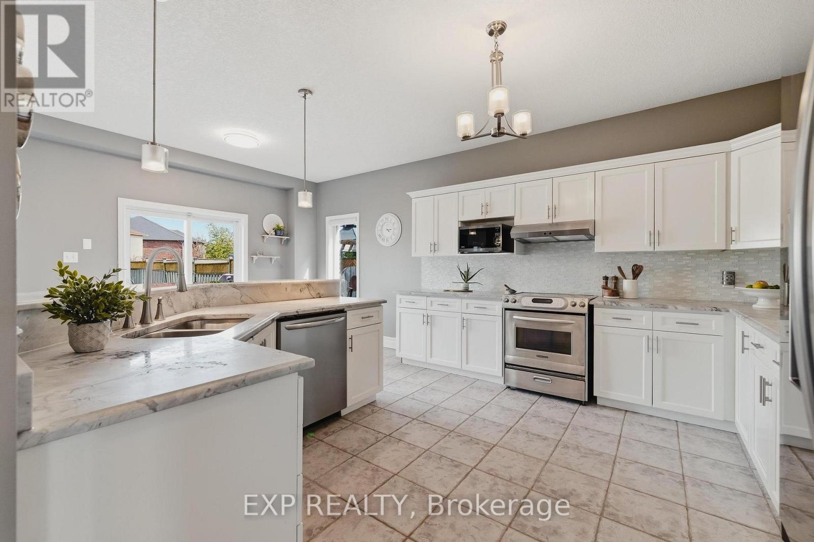606 Doon Drive S, Kitchener, Ontario  N2P 2X4 - Photo 15 - X13148436