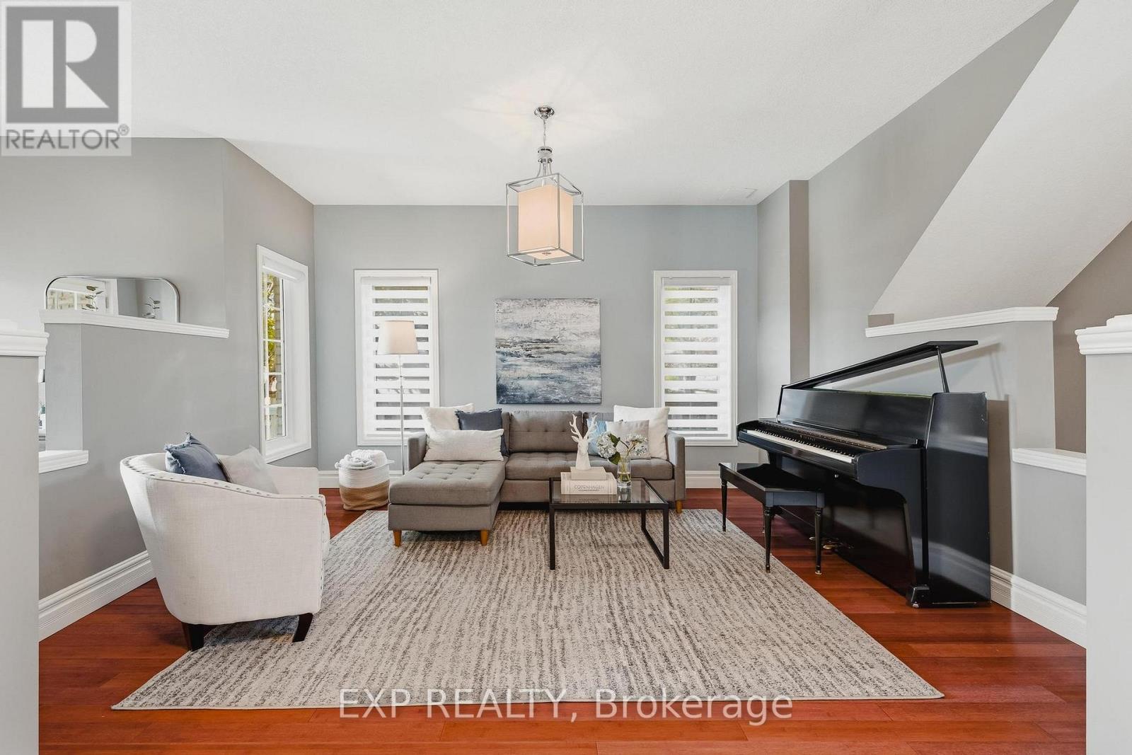 606 Doon Drive S, Kitchener, Ontario  N2P 2X4 - Photo 3 - X13148436