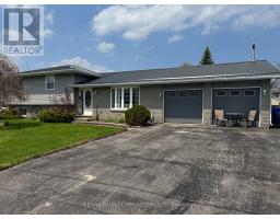 72 DOUGLAS STREET, Georgina, Ontario
