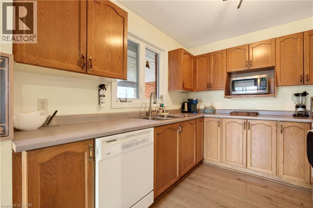 31 Kinross Street Unit# 1, Caledonia, Ontario  N3W 1J7 - Photo 8 - 40831595