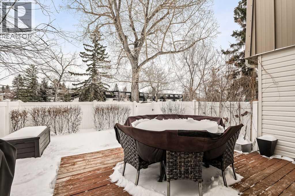 99 Brae Glen Lane SW, Calgary, Alberta  T2W 1B6 - Photo 37 - A2312701
