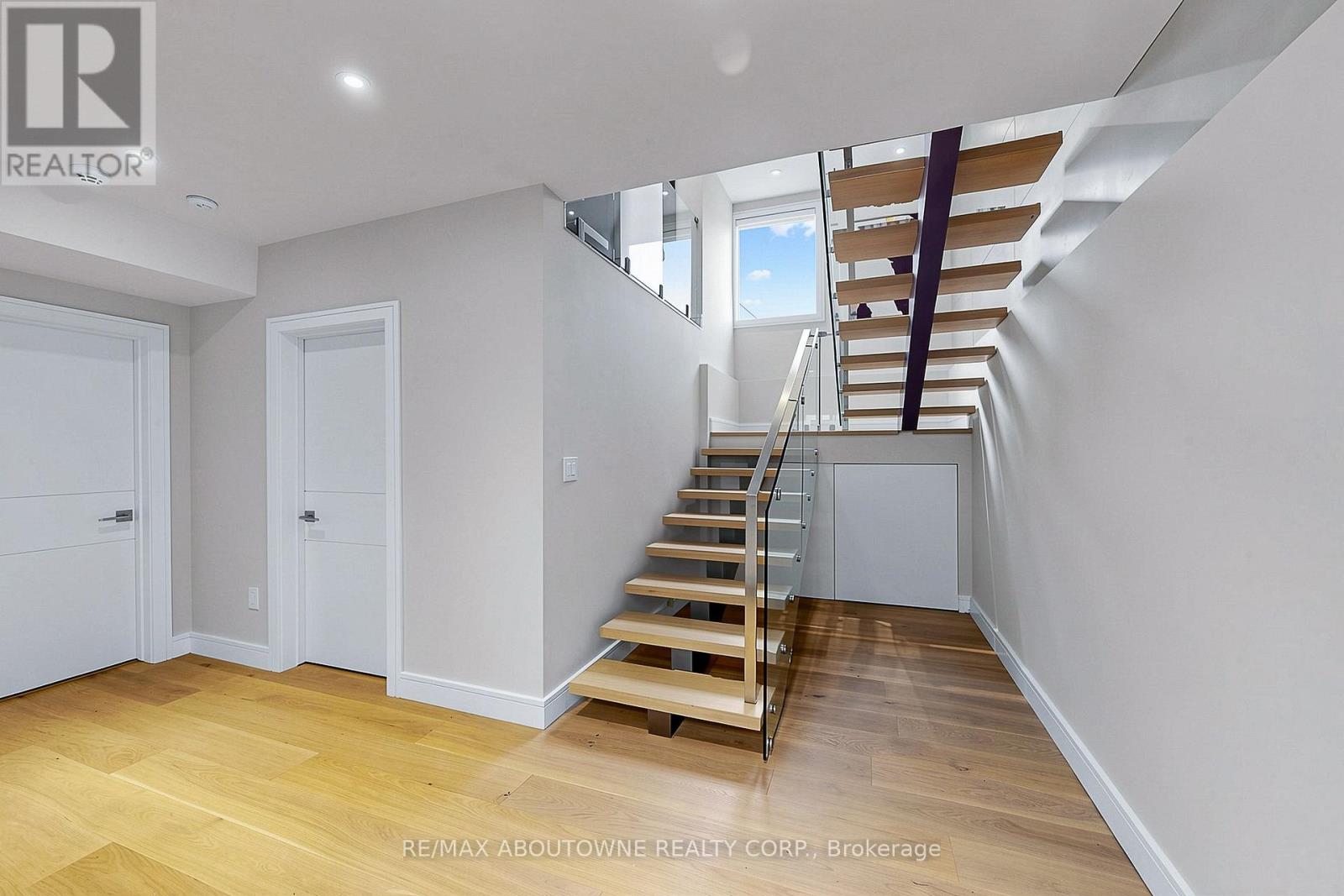 1364 Acton Crescent, Oakville, Ontario  L6J 2S5 - Photo 38 - W13141860