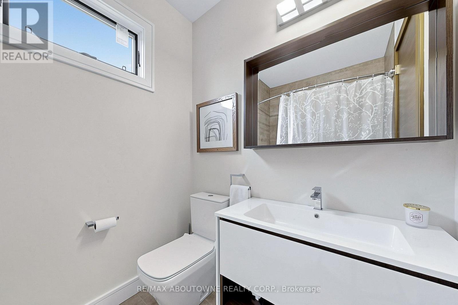 1364 Acton Crescent, Oakville, Ontario  L6J 2S5 - Photo 35 - W13141860