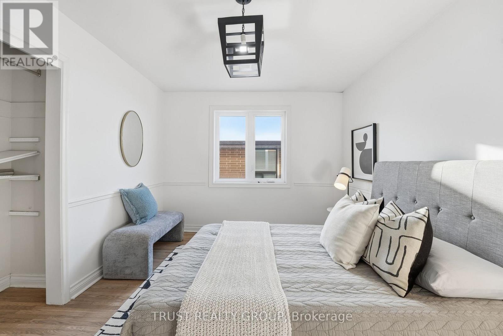 9 Del Ria Drive, Toronto, Ontario  M6L 1L9 - Photo 27 - W13146586