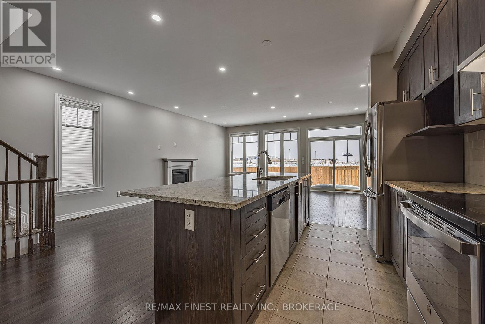 1113 Barrow Avenue, Kingston, Ontario  K7M 0G4 - Photo 12 - X13148668