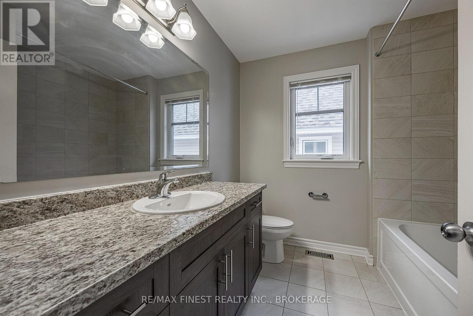1113 Barrow Avenue, Kingston, Ontario  K7M 0G4 - Photo 35 - X13148668