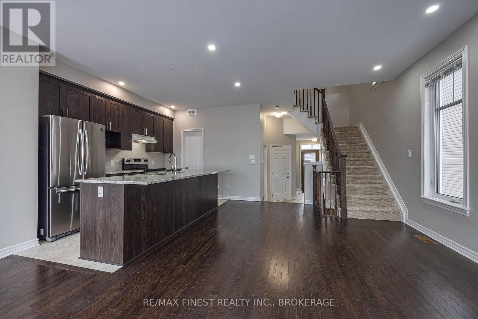 1113 Barrow Avenue, Kingston, Ontario  K7M 0G4 - Photo 7 - X13148668