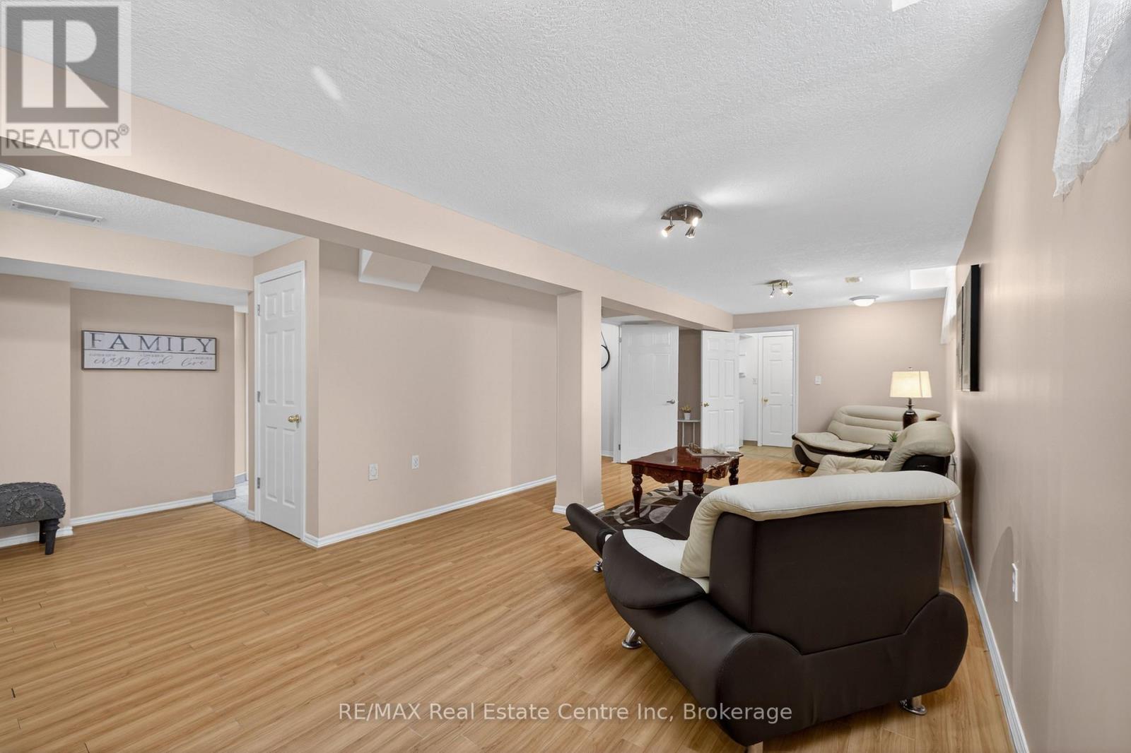 91 Flaherty Drive, Guelph, Ontario  N1K 1Y7 - Photo 24 - X13148636