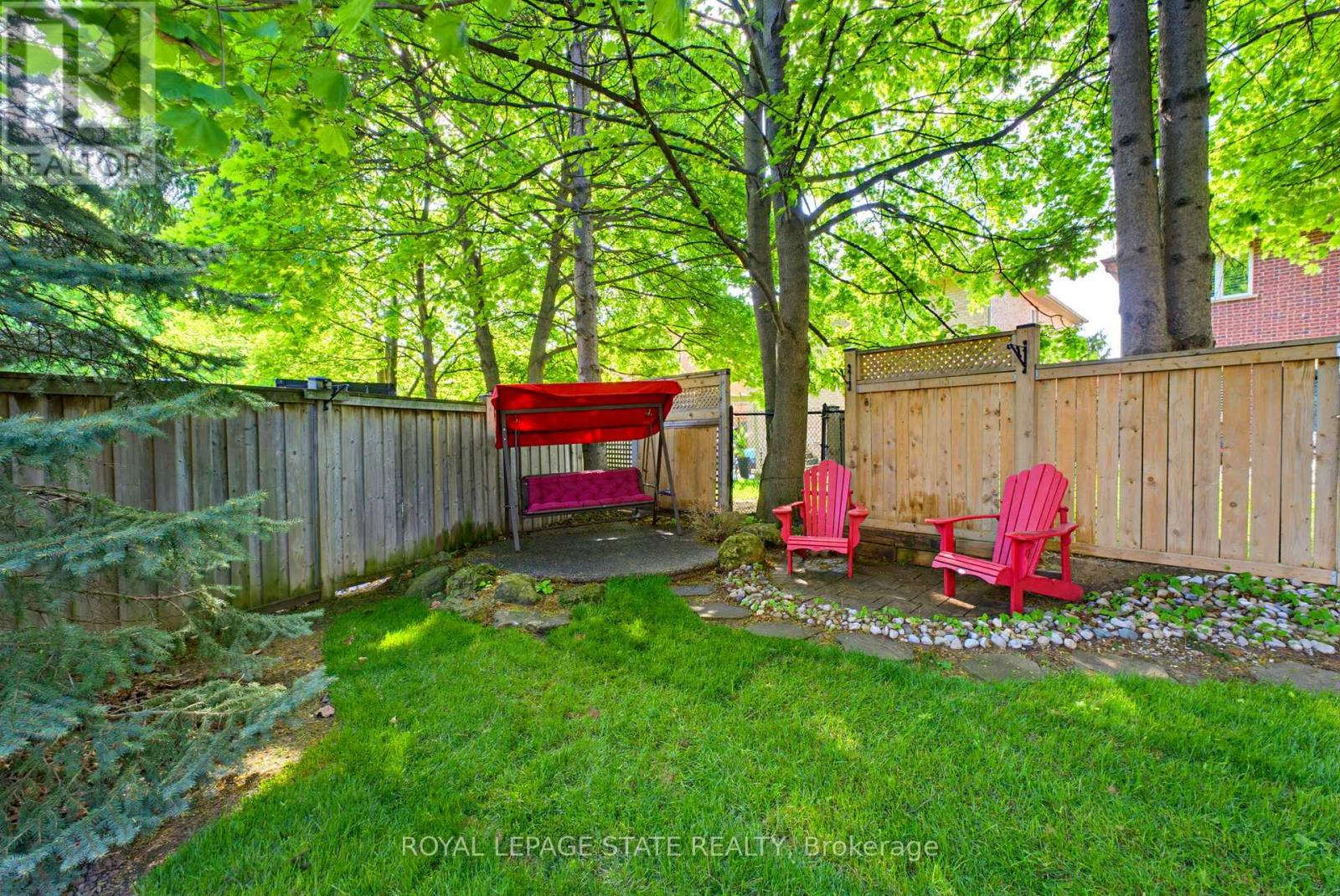 20 Lorupe Court, Hamilton, Ontario  L9G 0C8 - Photo 32 - X13043568