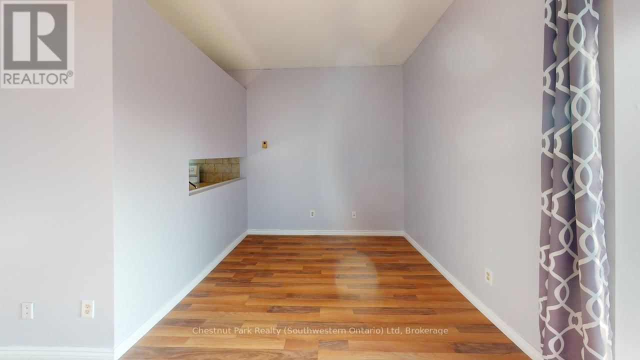 101 - 97 Farquhar Street, Guelph, Ontario  N1H 3N4 - Photo 4 - X13148732