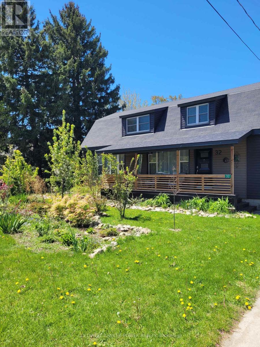 32 ANN STREET, Lambton Shores, Ontario