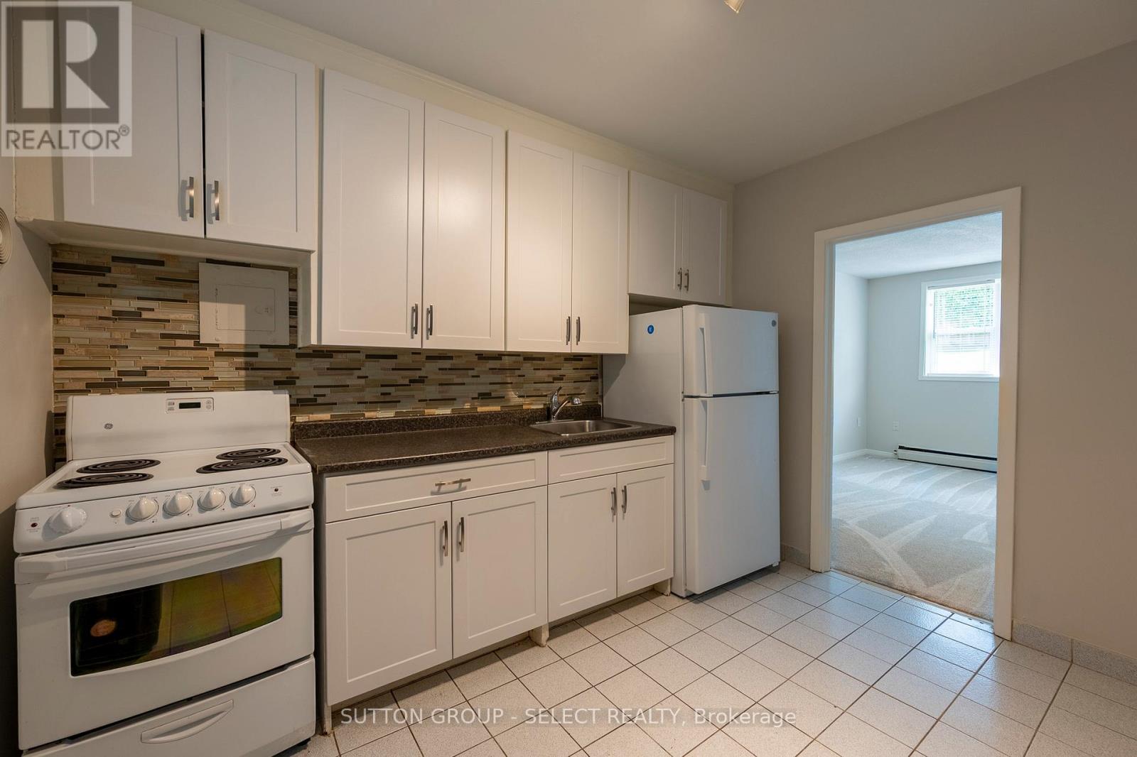 2 - 101 Cartwright Street, London East, Ontario  N6B 2W6 - Photo 3 - X13148824