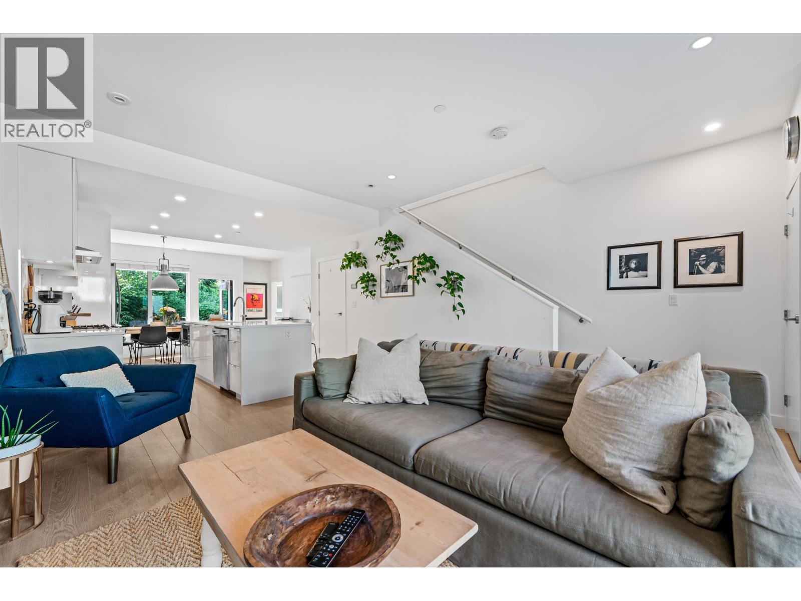 23 3596 Salal Drive, North Vancouver, British Columbia  V7G 0A9 - Photo 4 - R3125485