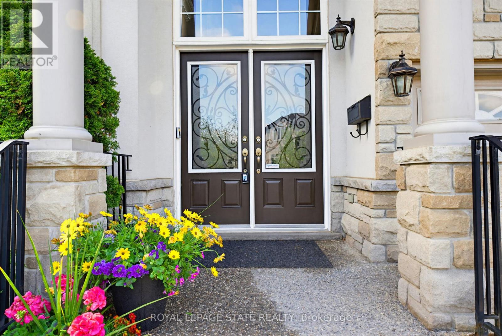 20 LORUPE COURT, Hamilton, Ontario