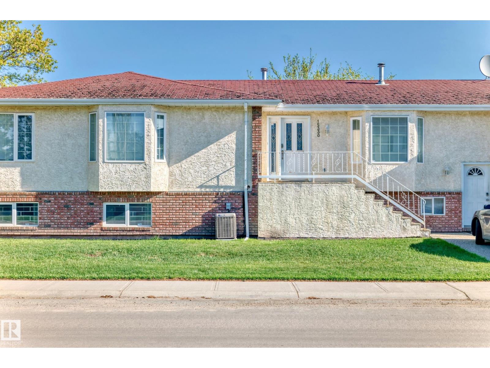15330 99 Av Nw, Edmonton, Alberta  T5P 0H9 - Photo 2 - E4488729