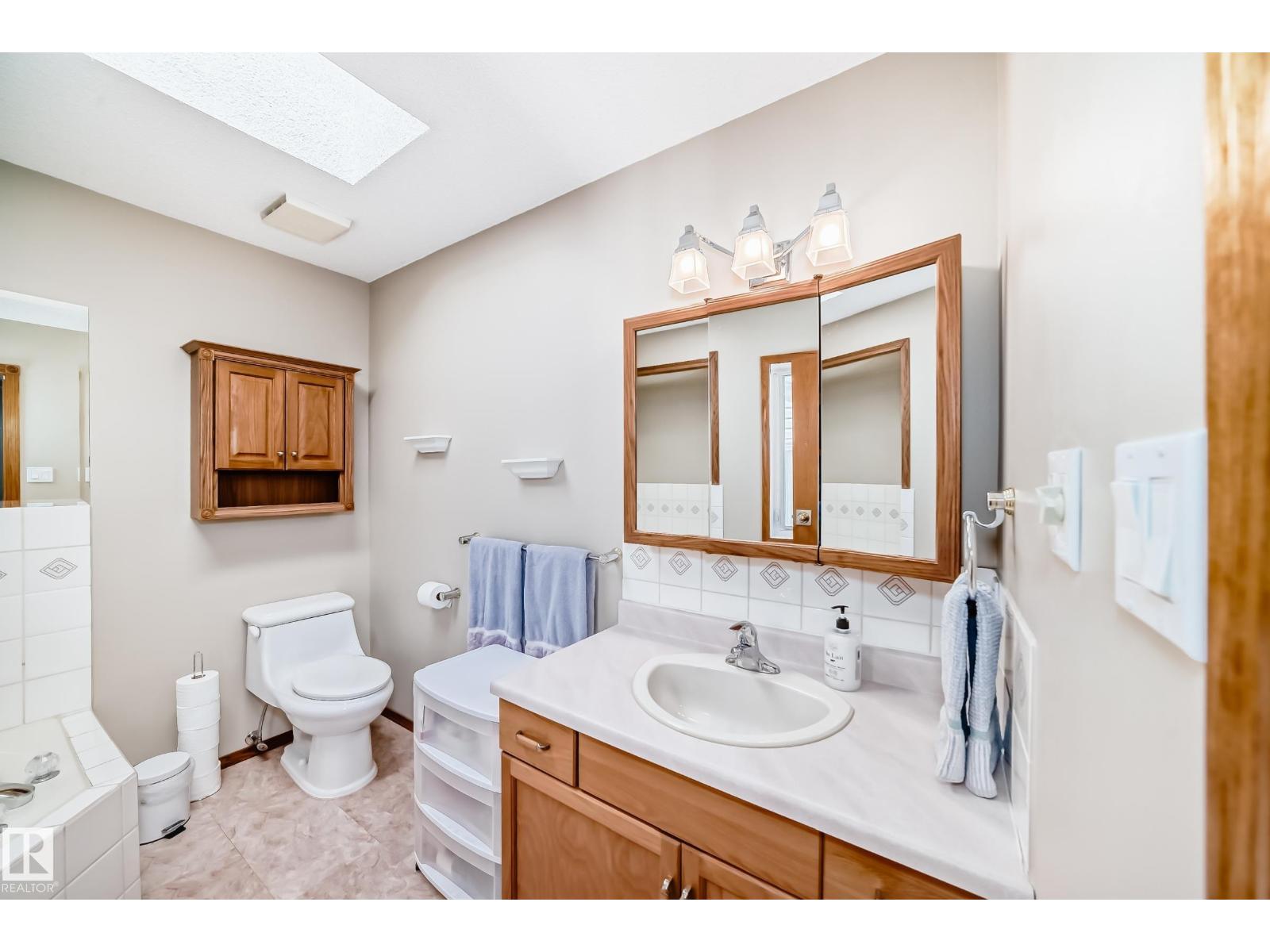 15330 99 Av Nw, Edmonton, Alberta  T5P 0H9 - Photo 23 - E4488729