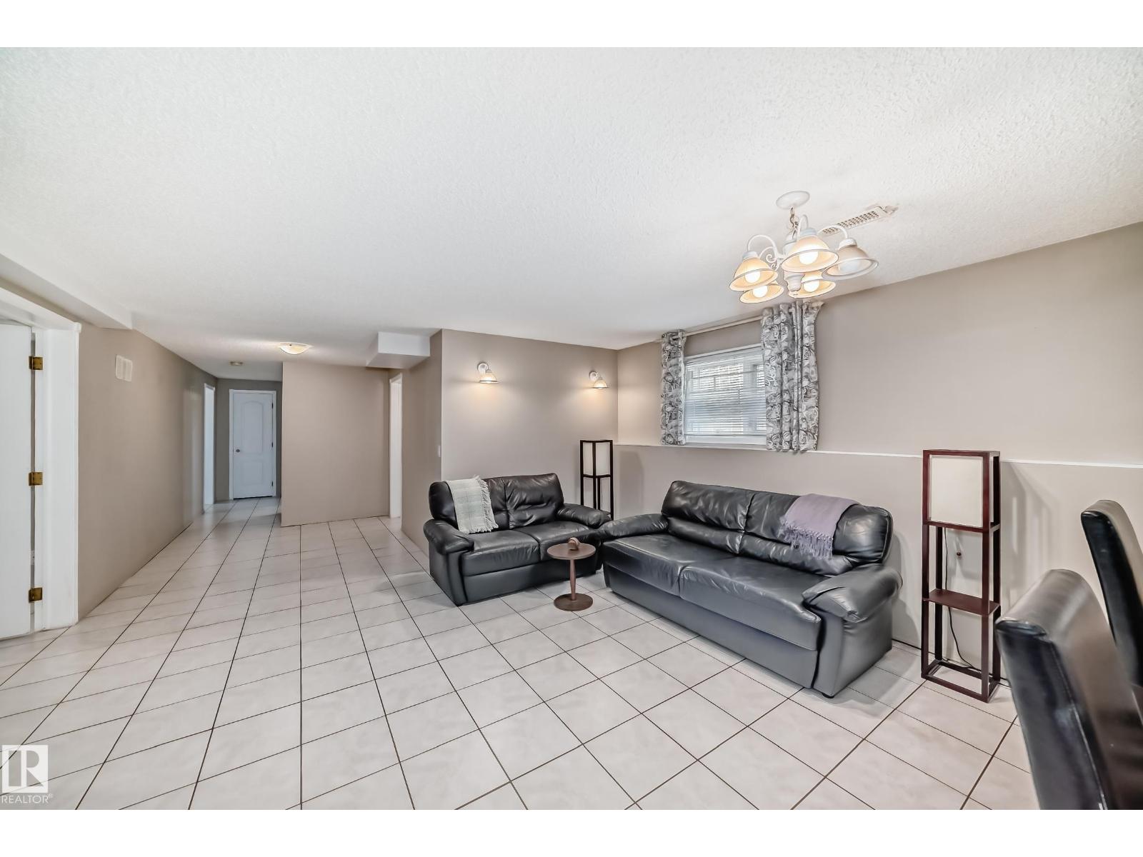 15330 99 Av Nw, Edmonton, Alberta  T5P 0H9 - Photo 48 - E4488729