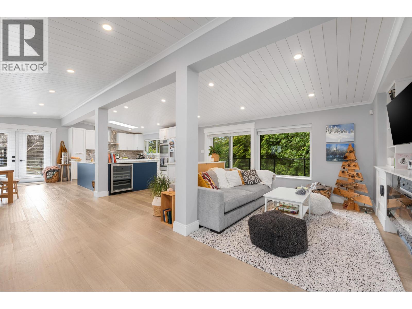 2361 Friedel Crescent, Squamish, British Columbia  V8B 0P4 - Photo 13 - R3125481