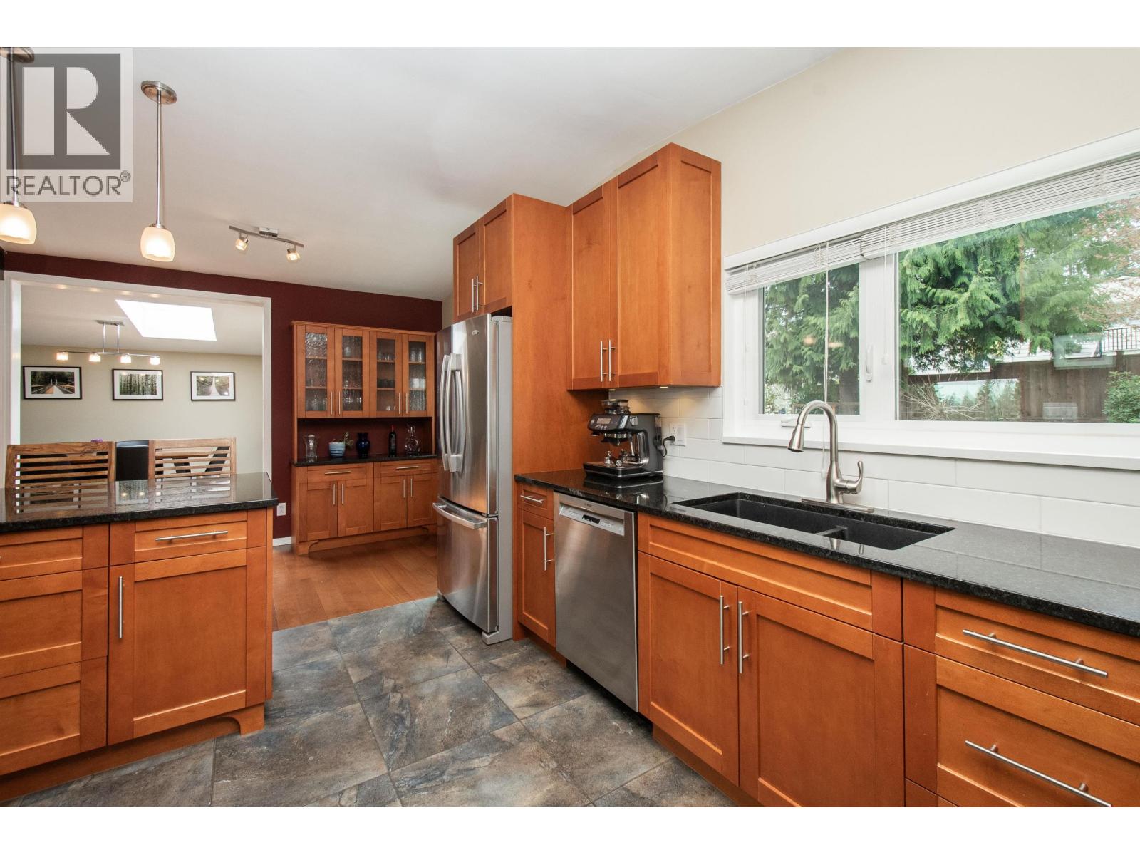 2175 Greylynn Crescent, North Vancouver, British Columbia  V7J 2X6 - Photo 11 - R3125511