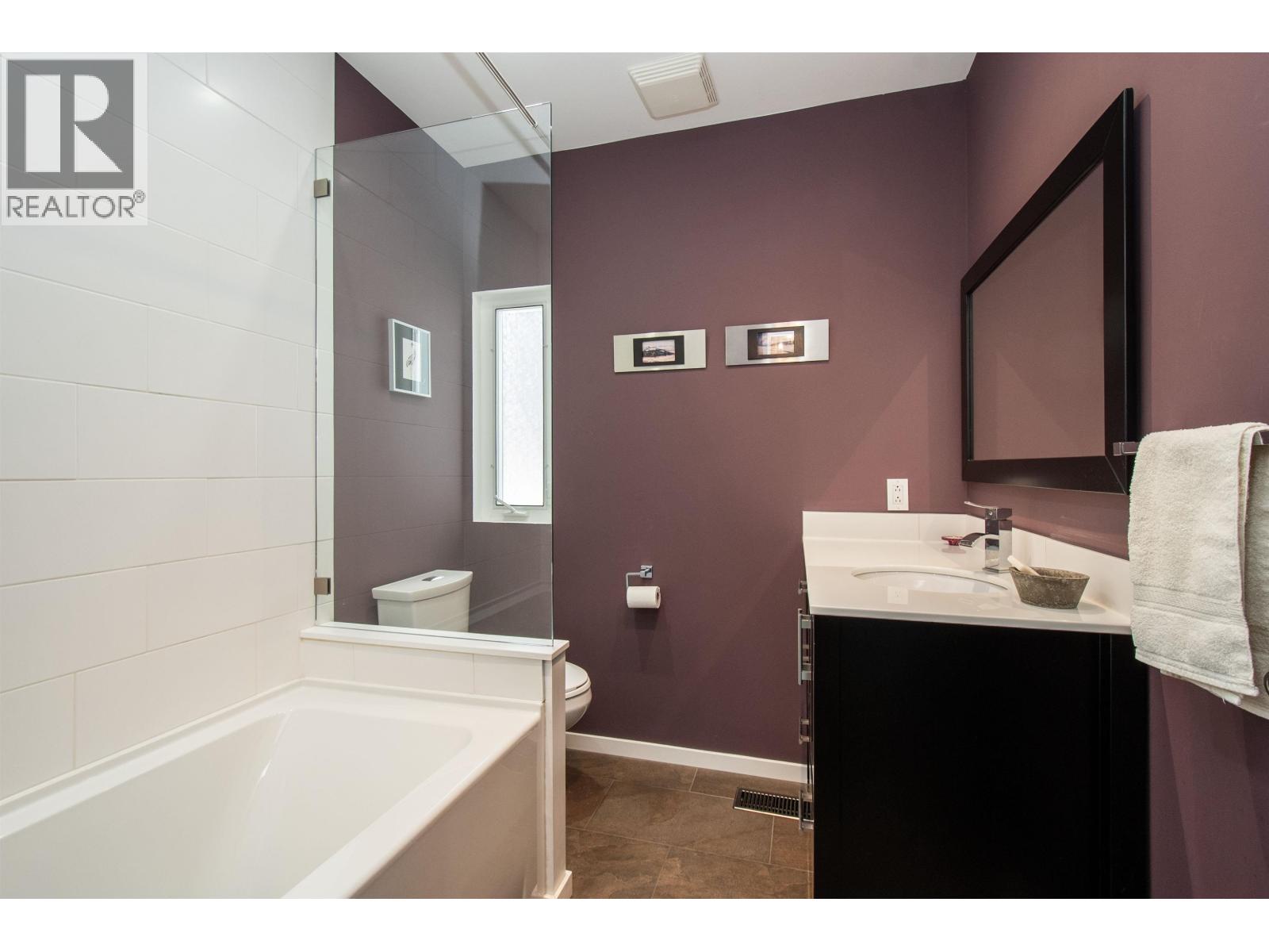 2175 Greylynn Crescent, North Vancouver, British Columbia  V7J 2X6 - Photo 23 - R3125511
