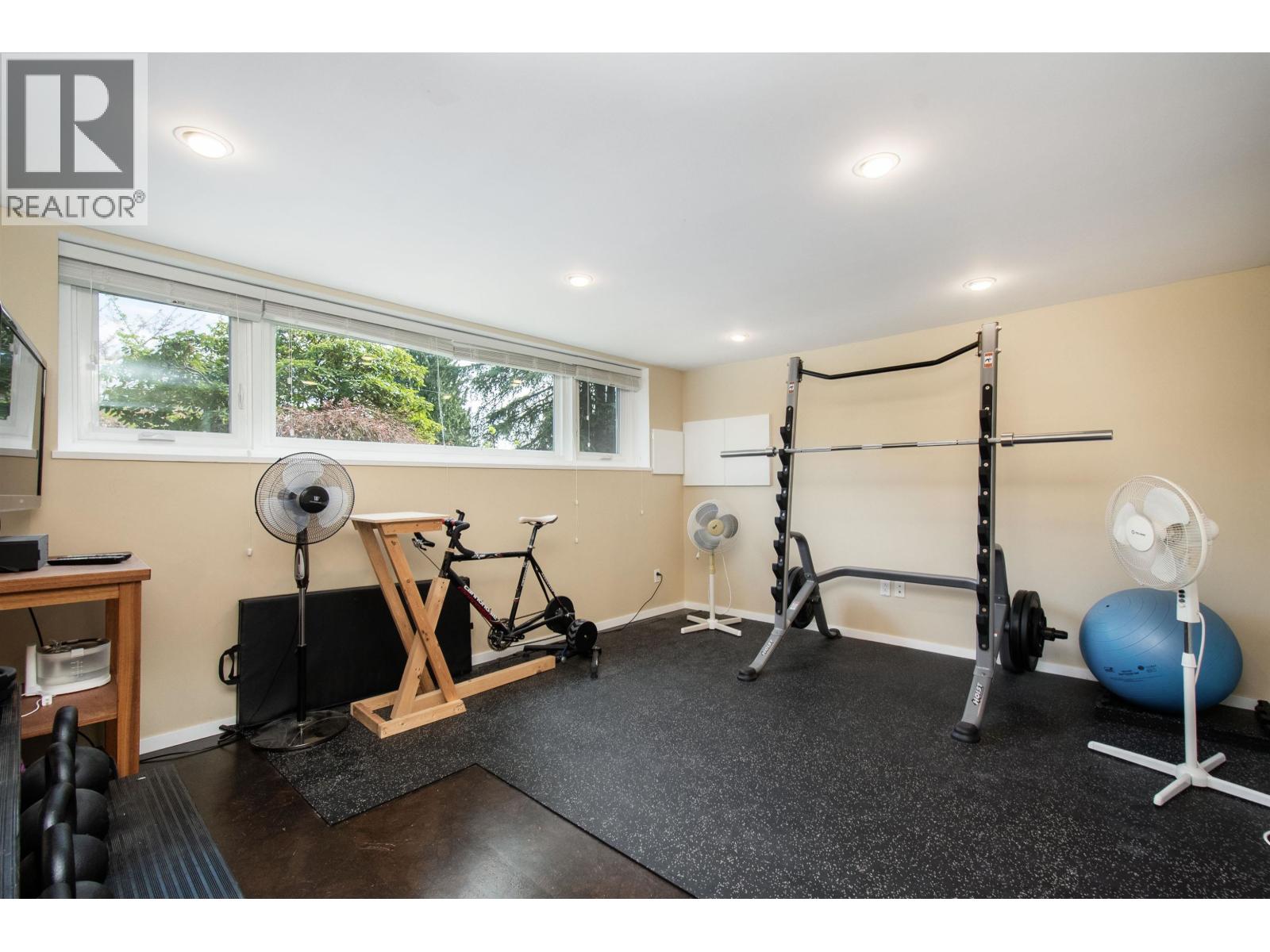 2175 Greylynn Crescent, North Vancouver, British Columbia  V7J 2X6 - Photo 24 - R3125511