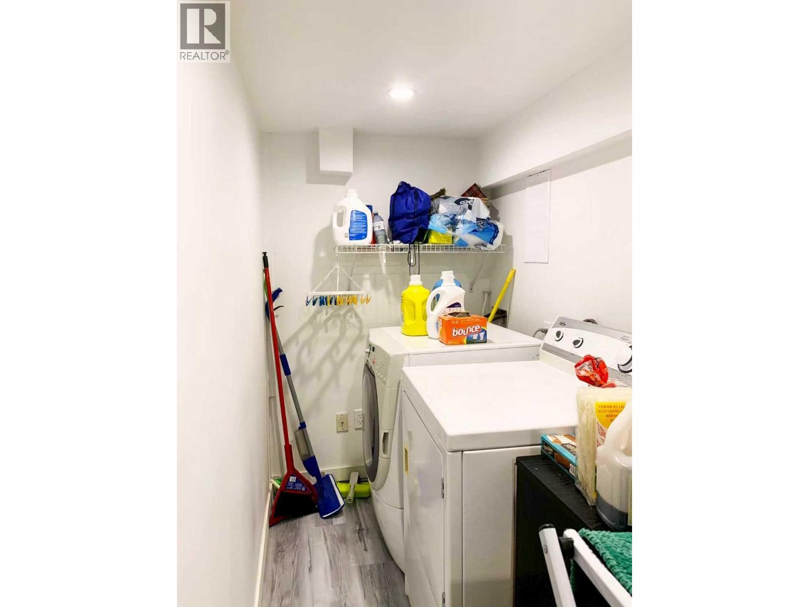Lower Level 5669 Crown Street, Vancouver, British Columbia  V6N 0B3 - Photo 2 - R3125499