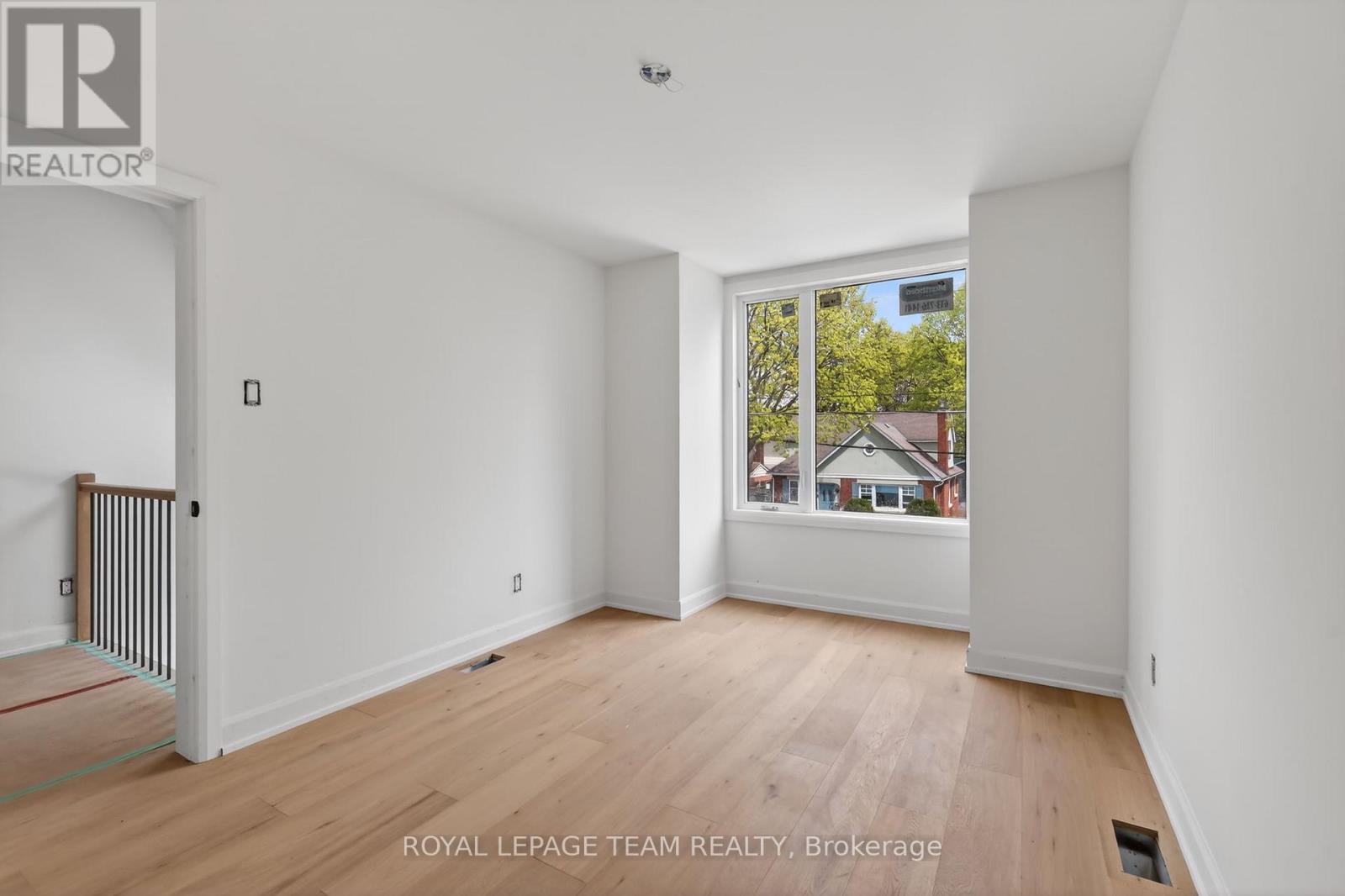 A - 608 Tweedsmuir Avenue, Ottawa, Ontario K1Z 5P3 - Photo 12 - X13148794