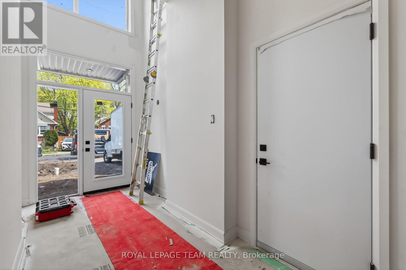 A - 608 Tweedsmuir Avenue, Ottawa, Ontario K1Z 5P3 - Photo 2 - X13148794