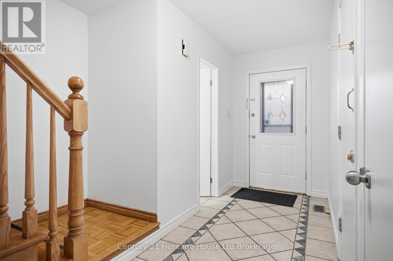 728 Norwood Avenue, London East (East A), Ontario  N5Y 4M7 - Photo 2 - X13148584
