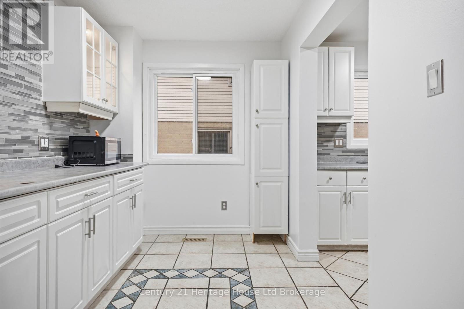 728 Norwood Avenue, London East (East A), Ontario  N5Y 4M7 - Photo 5 - X13148584