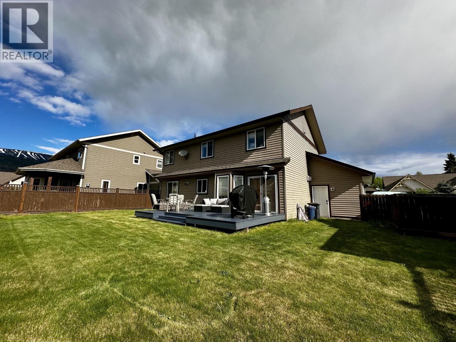 3263 Third Avenue, Smithers, British Columbia  V0J 2N0 - Photo 35 - R3125521