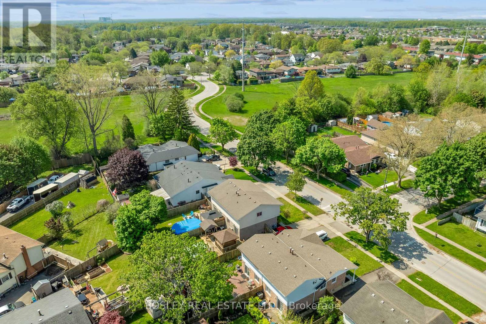 6596 Pitton Road, Niagara Falls (West Wood), Ontario L2H 1Z8 - Photo 4 - X13148692