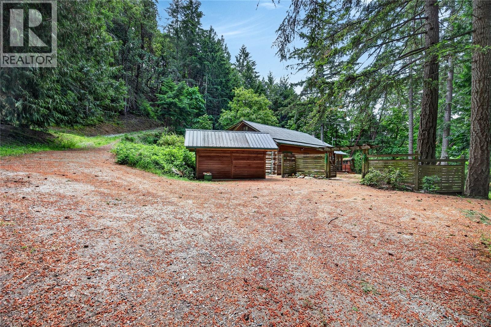 135 Fairway Dr, Salt Spring, British Columbia  V8K 1M6 - Photo 35 - 1037130