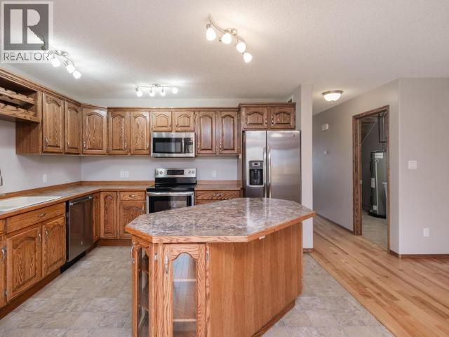 4-60 Caprice Court, Whitehorse, Yukon Y1A 0N6 - Photo 8 - 17272
