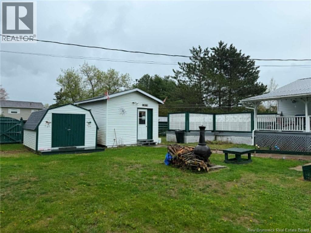 18 Birch Street, Miramichi, New Brunswick  E1V 7C4 - Photo 4 - NB139815