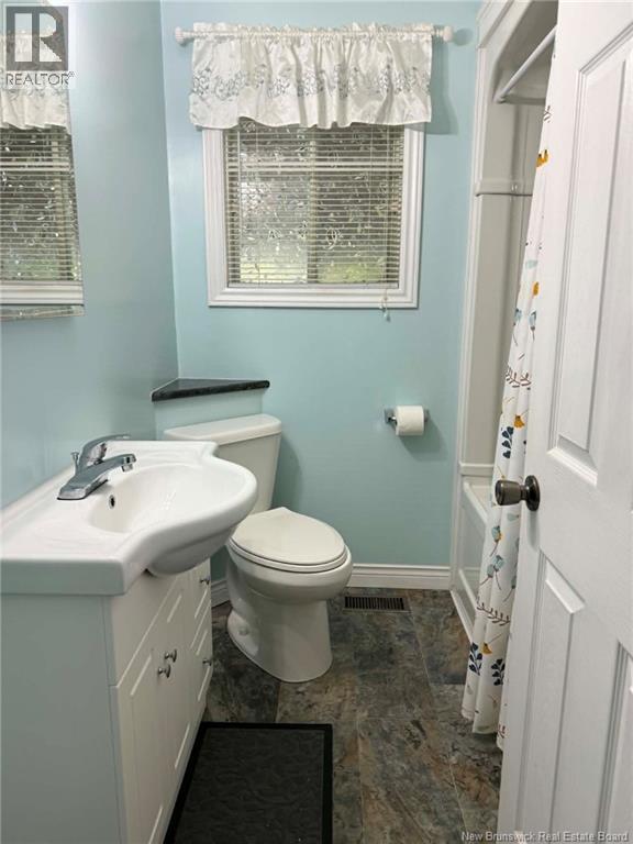 18 Birch Street, Miramichi, New Brunswick  E1V 7C4 - Photo 16 - NB139815
