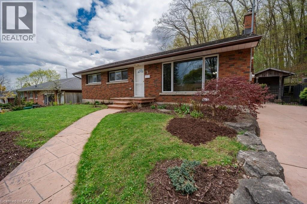5 DONALD Street, Cambridge, Ontario