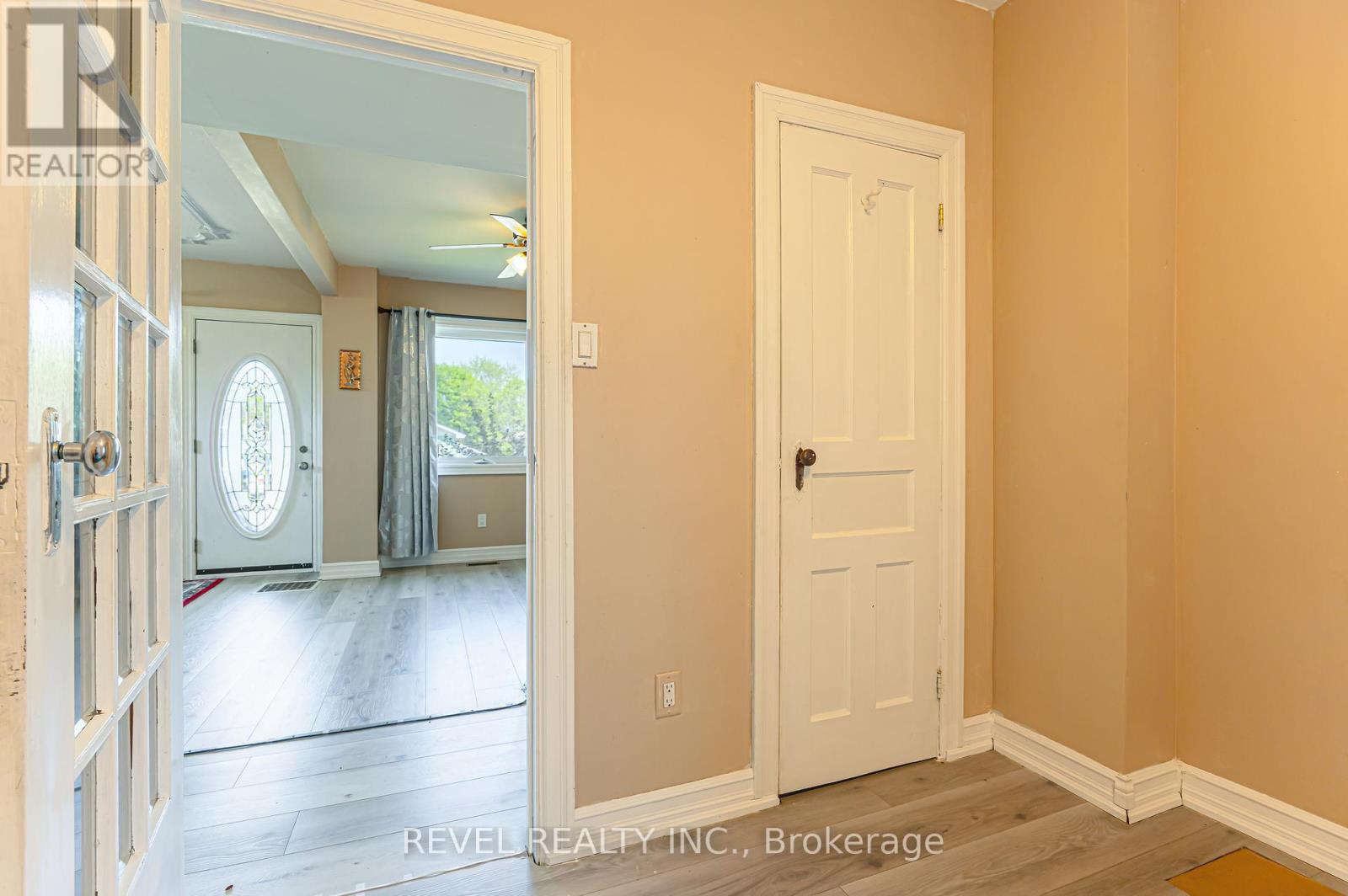 241 Annis Street, Oshawa, Ontario  L1H 3P8 - Photo 9 - E13148626