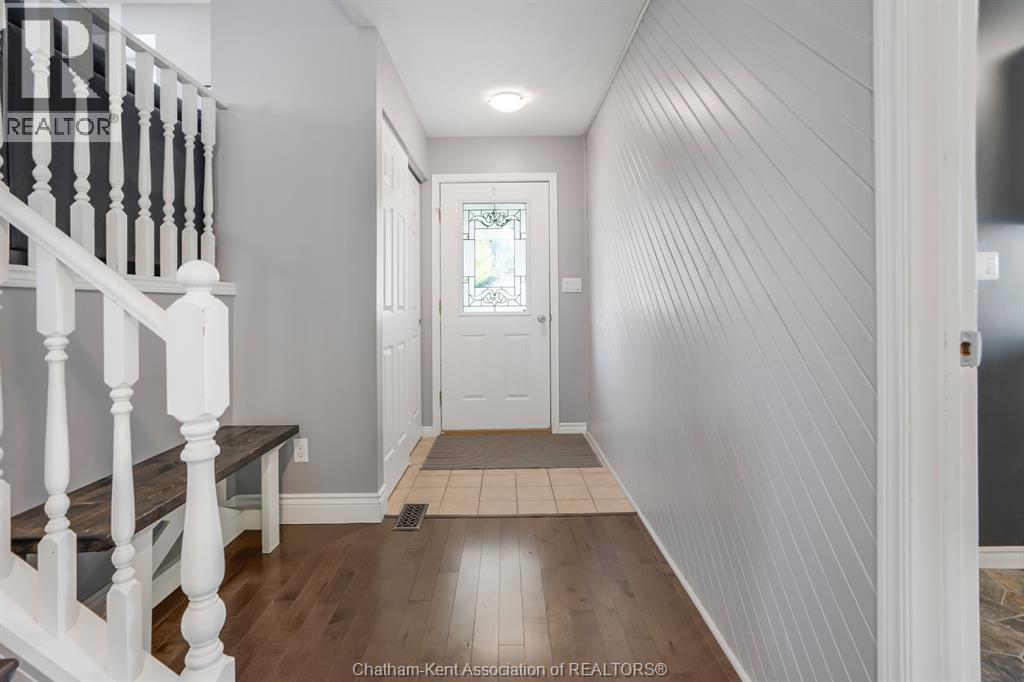 457 Mcnaughton Avenue East, Chatham, Ontario  N7L 2H2 - Photo 6 - 26011537