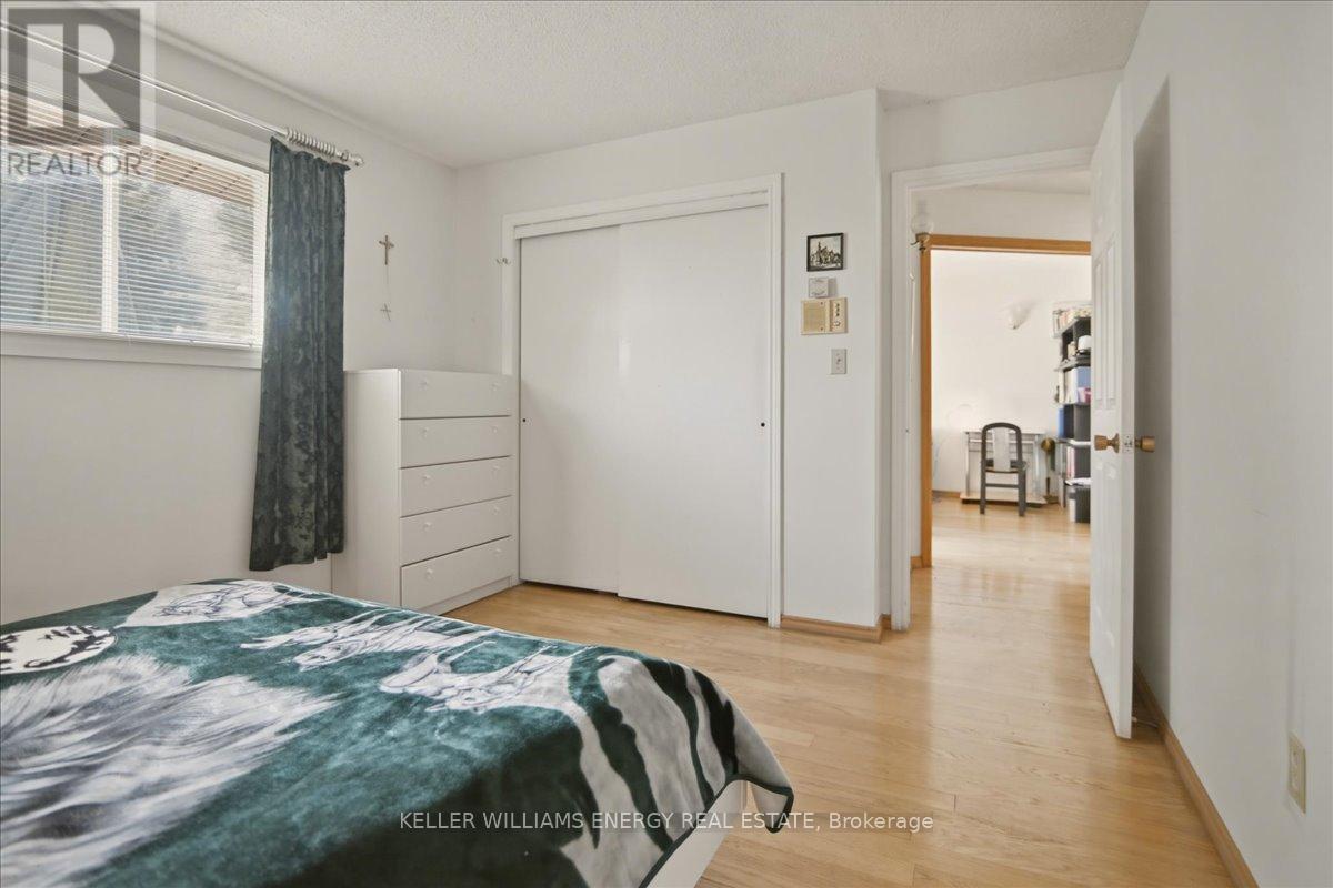 2033 Simcoe Street N, Oshawa, Ontario  L1H 7K4 - Photo 16 - E13148764