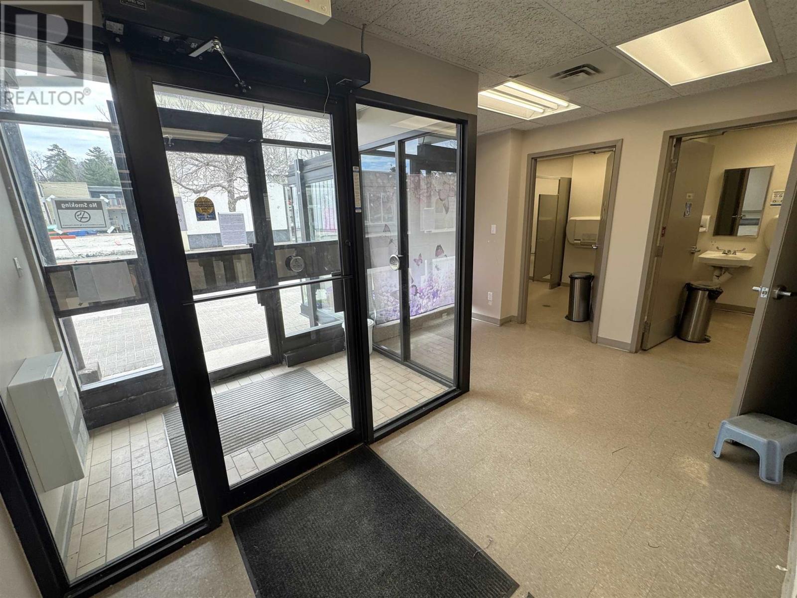 6-8 Charles Walk, Elliot Lake, Ontario  P5A 2A3 - Photo 17 - SM261071