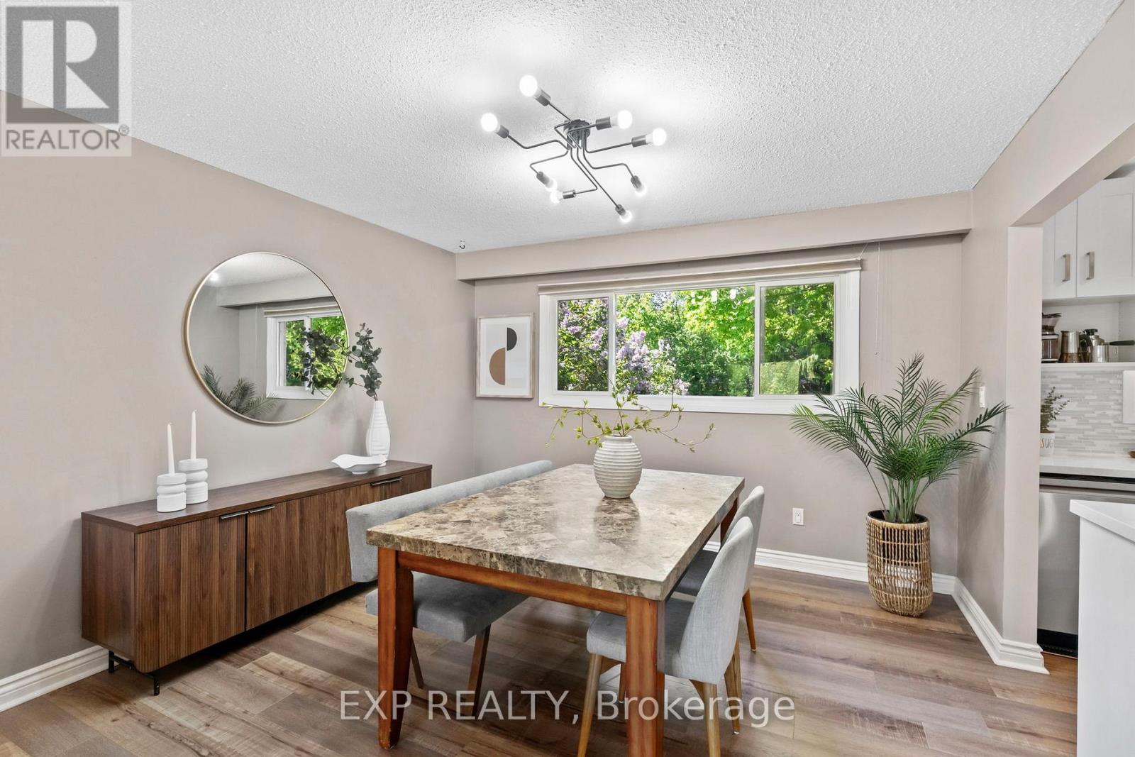 2793 Inlake Court, Mississauga, Ontario  L5N 2A4 - Photo 6 - W13148468